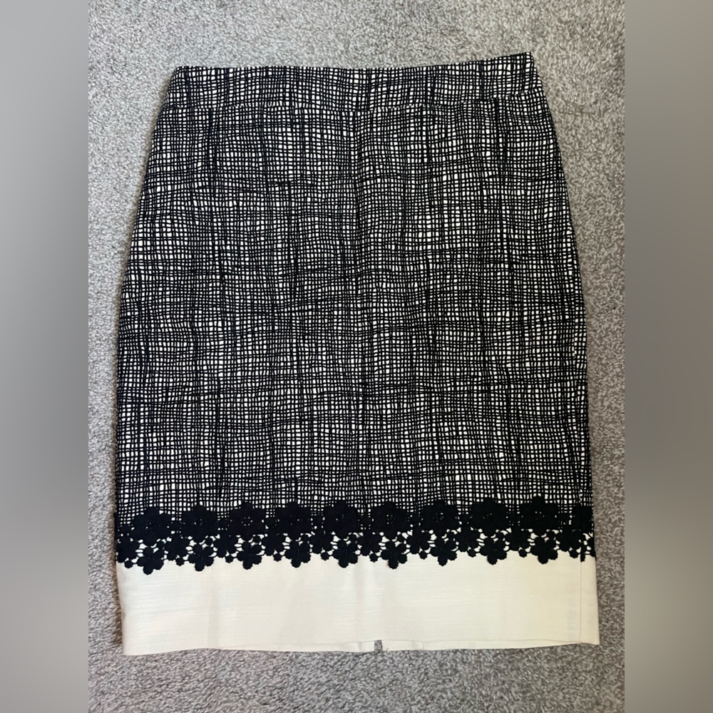 Talbots Black and Cream Midi Pencil Skirt